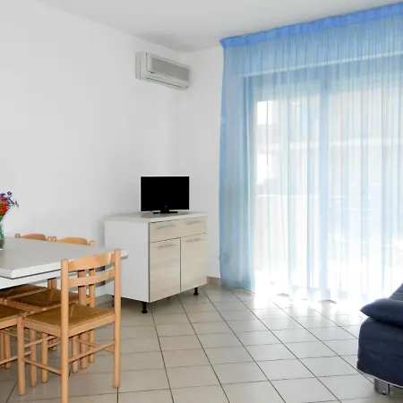 Apartment Locazione Turistica Green Bay Village - Pit170-5 Pineto